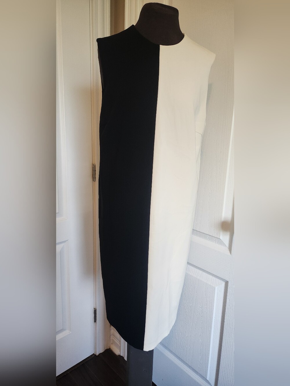 NWT Theory Dress Size 6